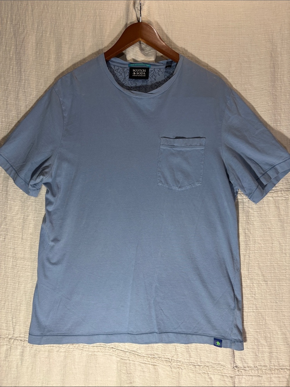 Scotch & Soda Men's Organic Cotton Classic Pocket Tee Light Blue Size Large